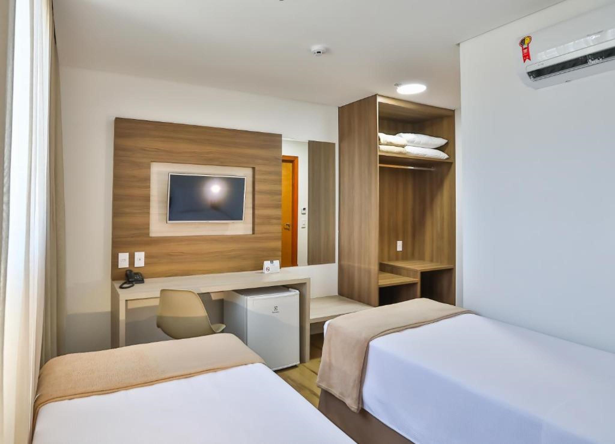 Nobile Inn Meridional การิอาซิกา ภายนอก รูปภาพ